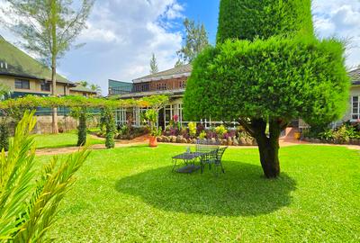 4 Bed House with En Suite in Runda - 3