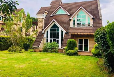 5 Bed Villa with En Suite in Lavington - 3