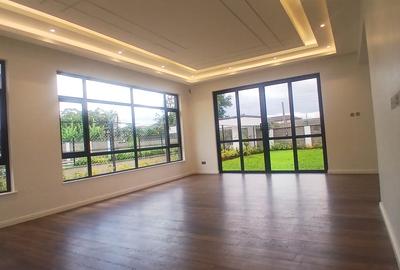 5 Bed Villa with En Suite in Lavington - 4