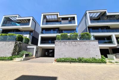 4 Bed Townhouse with En Suite in Lavington