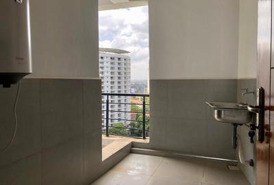 2 Bed Apartment with En Suite in Kilimani - 2