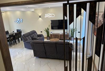 4 Bed Townhouse with En Suite in Banana - 3