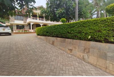 5 Bed House with En Suite at Runda - 3