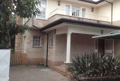 5 Bed Townhouse with En Suite at James Gichuru