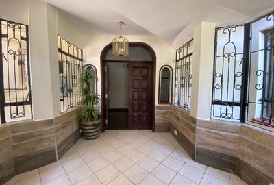 5 Bed House with En Suite at Opp. American Embassy - 4