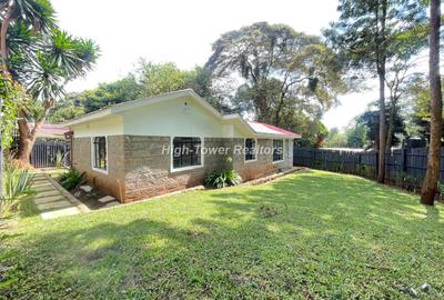 2 Bed House with En Suite in Karen