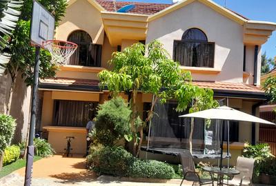 4 Bed Townhouse with En Suite at Runda - 3