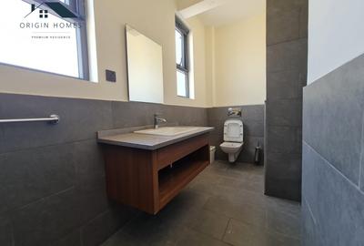 2 Bed Apartment with En Suite at Spring Valley