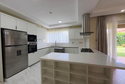 4 Bed Townhouse with En Suite in Kiambu Road - 3