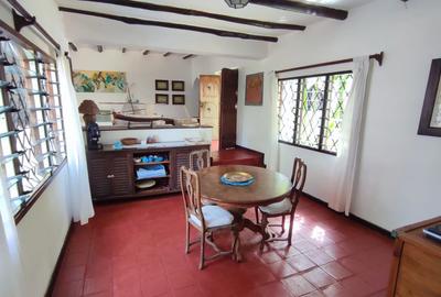 3 Bed House with En Suite in Malindi