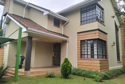 4 Bed Townhouse with En Suite in Kitisuru