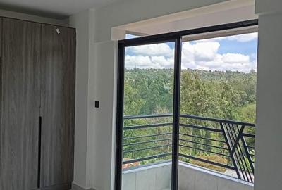 2 Bed Apartment with En Suite in Ruaka