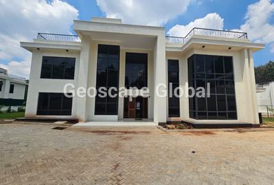 5 Bed House with En Suite in Loresho