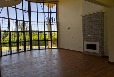 5 Bed Townhouse with En Suite in Runda - 3