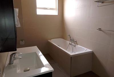 Serviced 3 Bed Apartment with En Suite at Citymall - 3