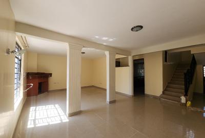 4 Bed House with En Suite in Runda - 4