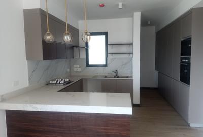 2 Bed Apartment with En Suite at Rosslyn