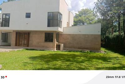 5 Bed Townhouse with En Suite in Karen