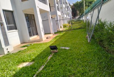 4 Bed Townhouse with En Suite in Lavington