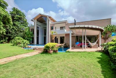 5 Bed House with En Suite in Kitisuru