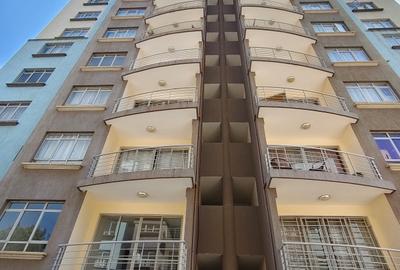 2 Bed Apartment with En Suite in Kileleshwa - 4