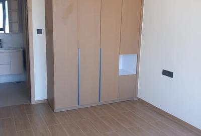 1 Bed Apartment with Swimming Pool in Riverside - 3