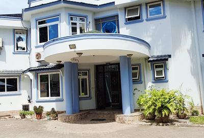 5 Bed House with En Suite at Nyali