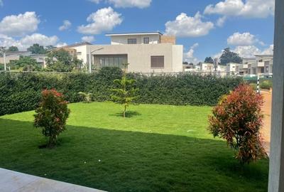 5 Bed Townhouse with En Suite at Runda