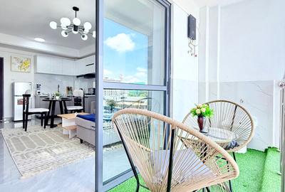 Serviced 1 Bed Apartment with En Suite in Westlands Area - 2