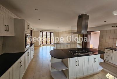 5 Bed House with En Suite in Gigiri - 4