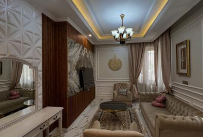5 Bed Townhouse with En Suite in Lavington - 3