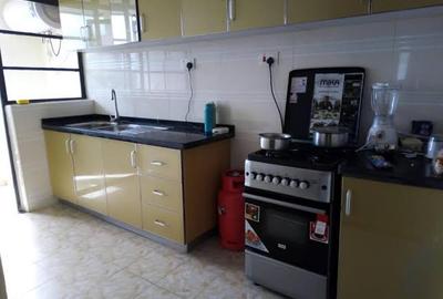 3 Bed Apartment with En Suite in Kilimani