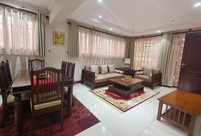 2 Bed House with En Suite at Evergreen - 2