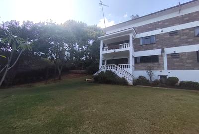 2 Bed House with En Suite in Nyari - 2