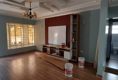 4 Bed House with En Suite at Kamura