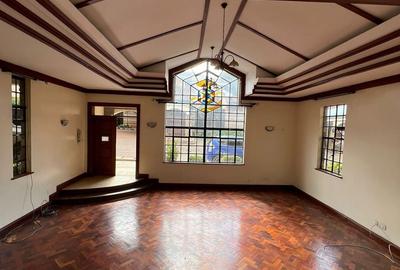 4 Bed Townhouse with En Suite at Lavington