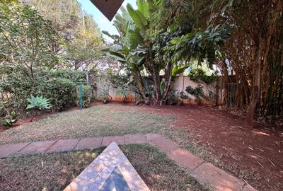 4 Bed Townhouse with En Suite in Kilimani - 2