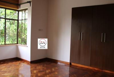 4 Bed Townhouse with En Suite at Gigiri