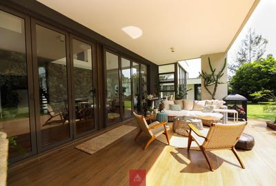 5 Bed Villa with En Suite at Miotoni - 2