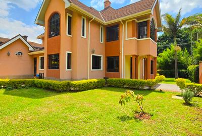 4 Bed Townhouse with En Suite in Lavington - 3