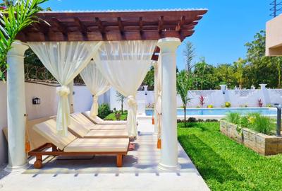 5 Bed House with En Suite at Diani