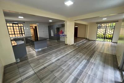 5 Bed Townhouse with En Suite in Kyuna