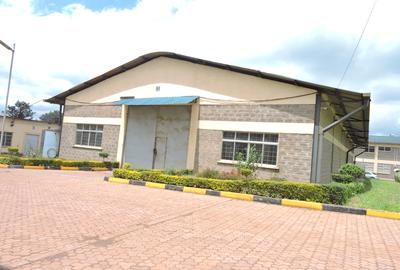 3,500 ft² Warehouse with Service Charge Included in Kikuyu Town