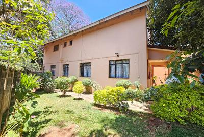 Furnished 2 Bed Apartment with En Suite in Runda