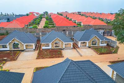 3 Bed House with En Suite in Thika Road - 4