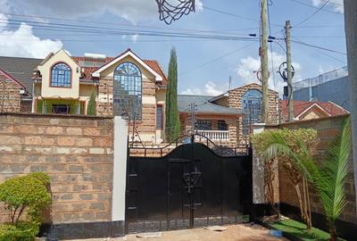 4 Bed Townhouse with En Suite at Langata Road