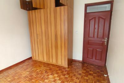 2 Bed Apartment with Parking in Lavington