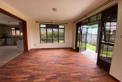 5 Bed Townhouse with En Suite in Runda - 3