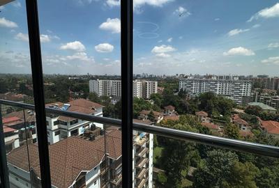 1 Bed Apartment with En Suite in Lavington