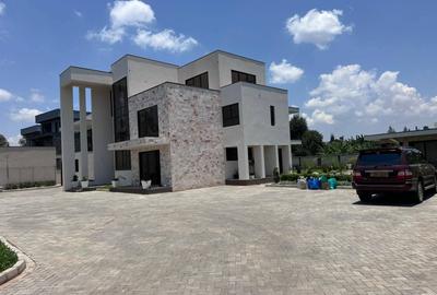 6 Bed Townhouse with En Suite in Karen - 2